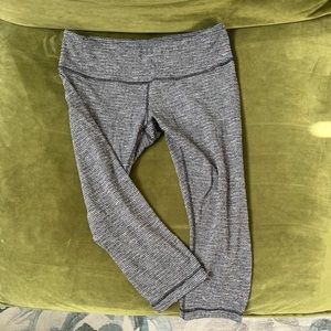 Lululemon Athletica Crop Leggings